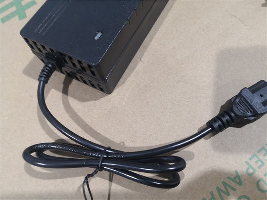 Good quality high quality 24v 6s 25.2v 10a electric battery charger