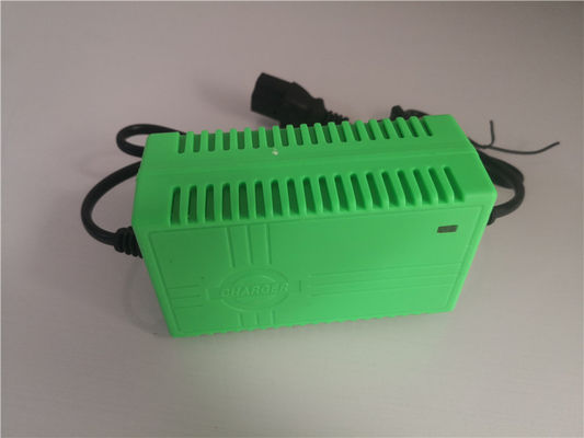 12V 8A-15A motorcycle Car Pulse Repair Battery Charger Lead acid Battery Charger temperature control compensation