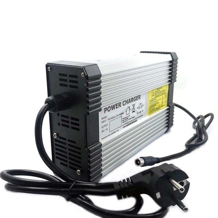 170W Ebike Lithium Ion Battery Chargers Built-In DC Fan